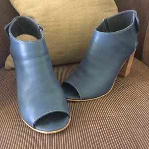 Steve Madden Booties